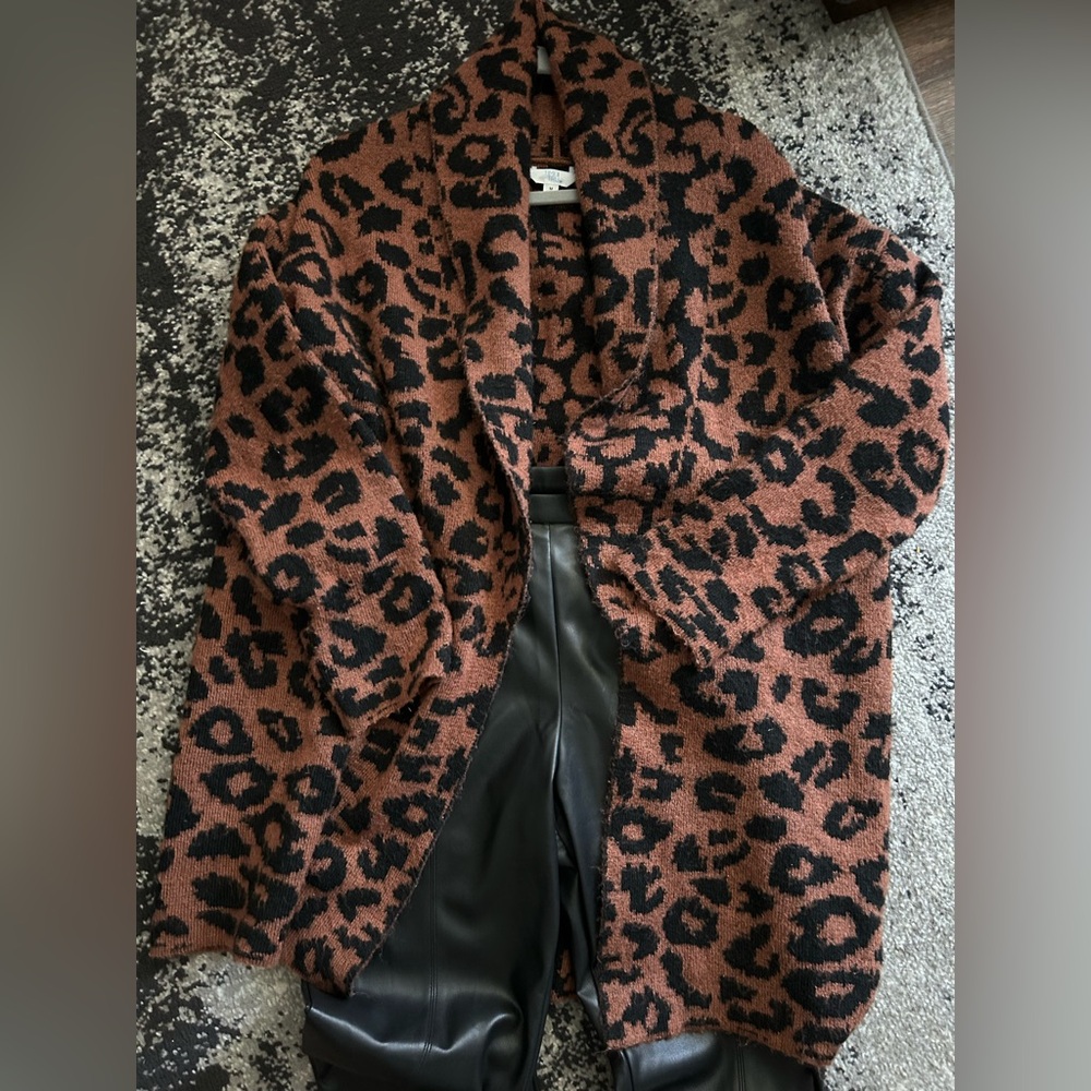 Time and Tru Animal Print Sweater in Brown and Black